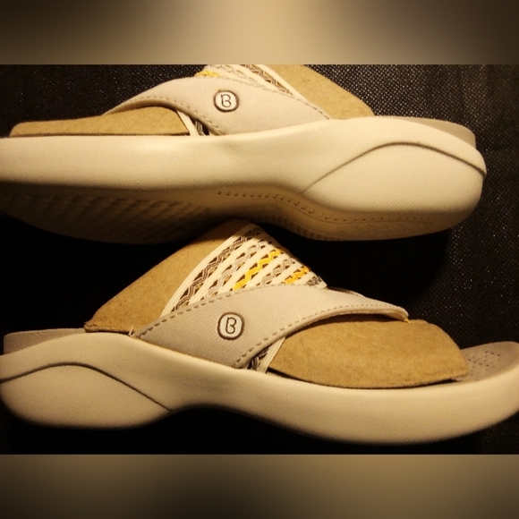 BZees - NWT-Cabana, Size 6.5 Women Sandals Comfort Shoe No Box/Dust Bag Included - Picture 3 of 12